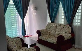 Yaths homestay